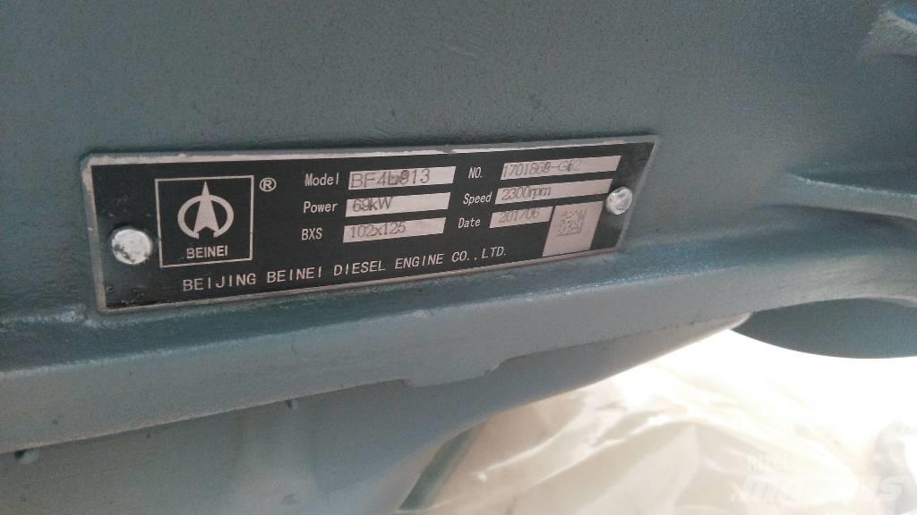 Deutz BF4L913 发动机