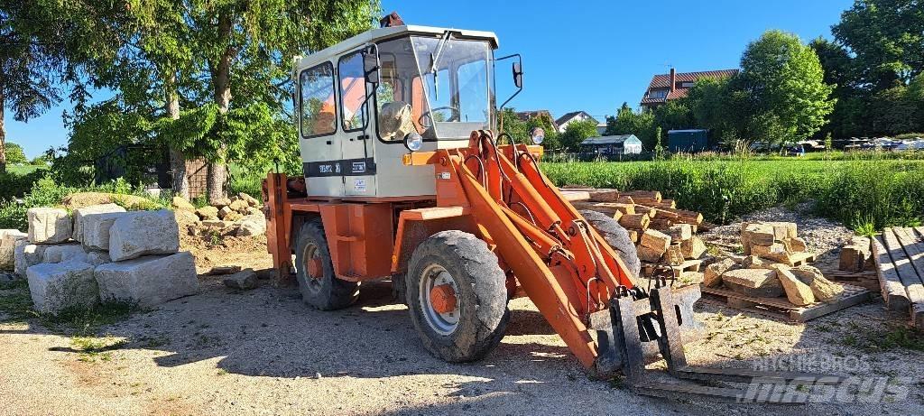 Schaeff 904 轮式装载机