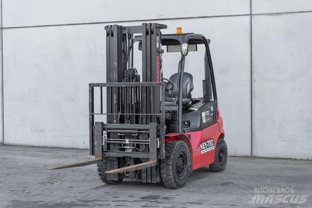 Manitou MI 25 D 柴油叉车