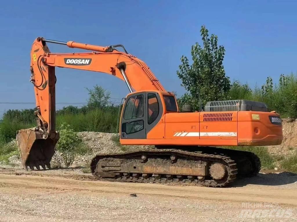 Doosan DX 420 履带挖掘机