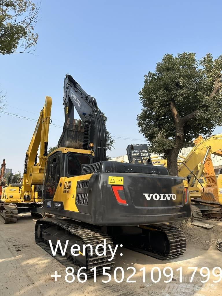 Volvo EC 210 小型挖掘机