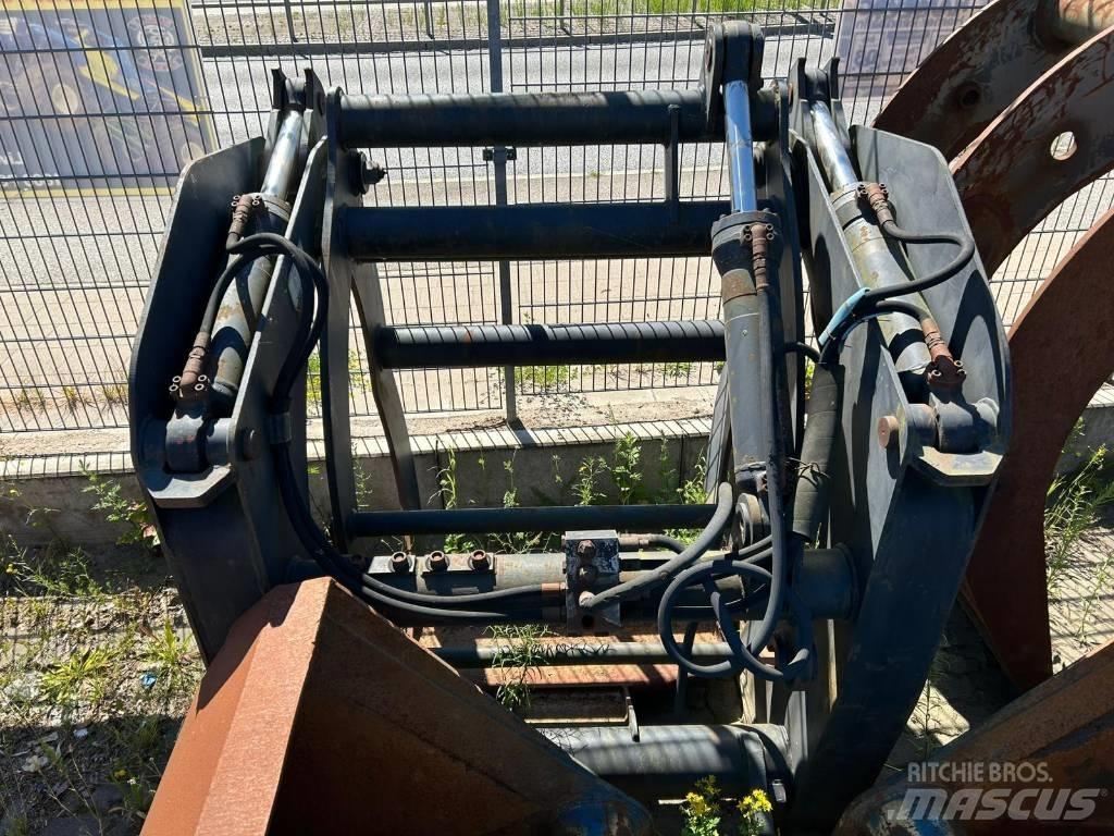 Volvo BM Holzgreifer 工业挖掘机