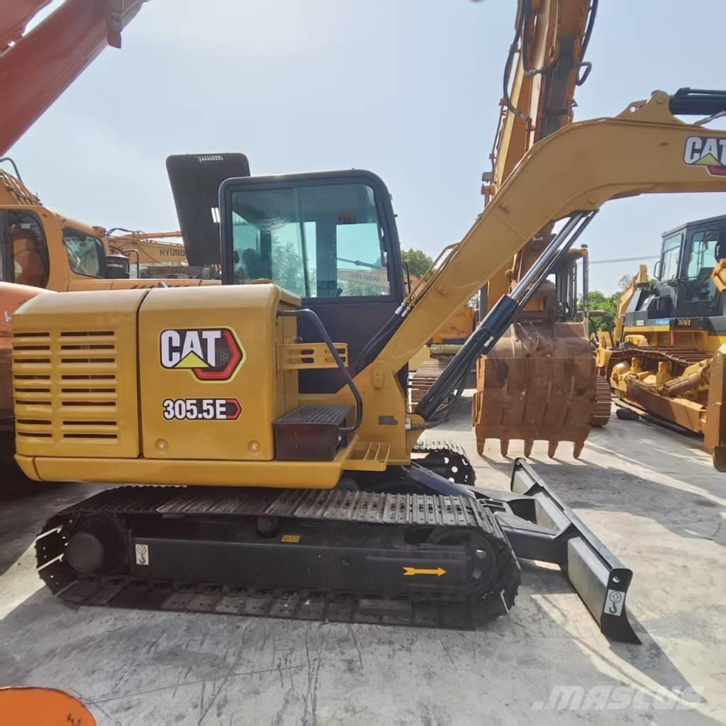CAT 305.5 E 小型挖掘机
