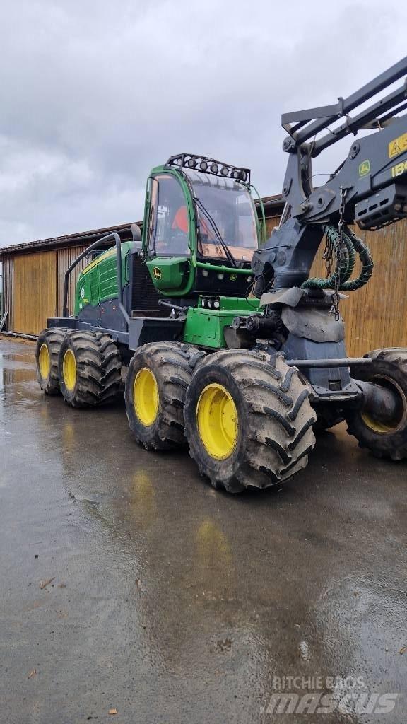 John Deere 1270 G 收割机