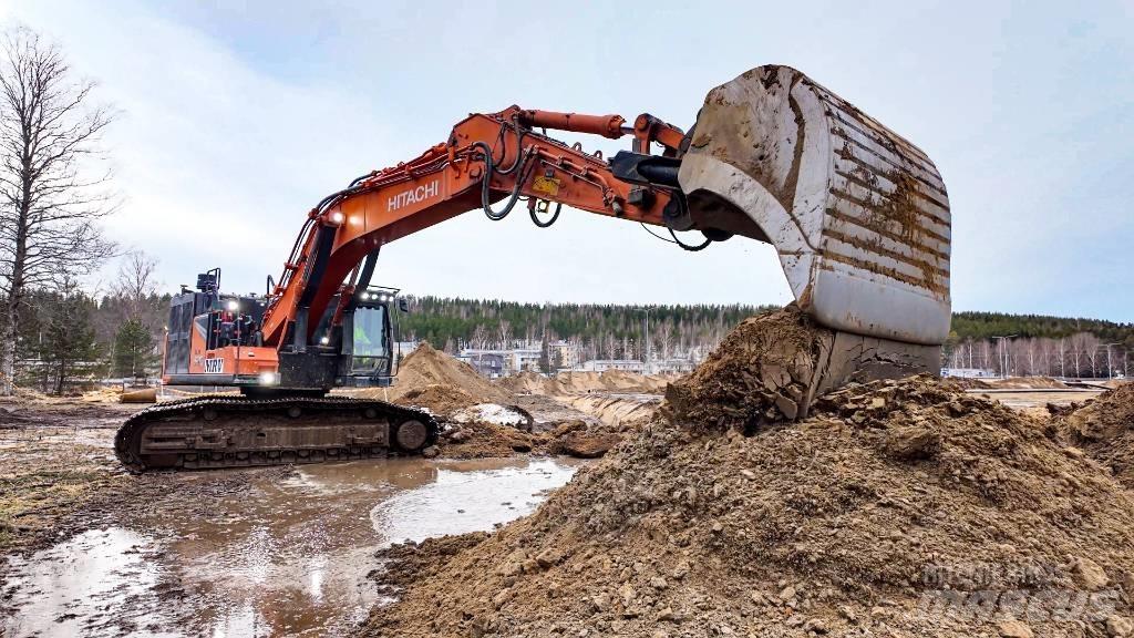Hitachi ZX530LCH-7 履带挖掘机
