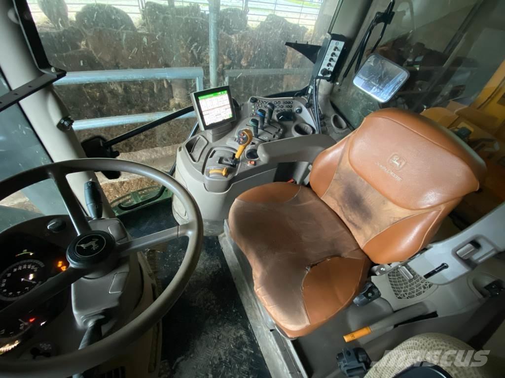 John Deere 6120R 拖拉机/农用车