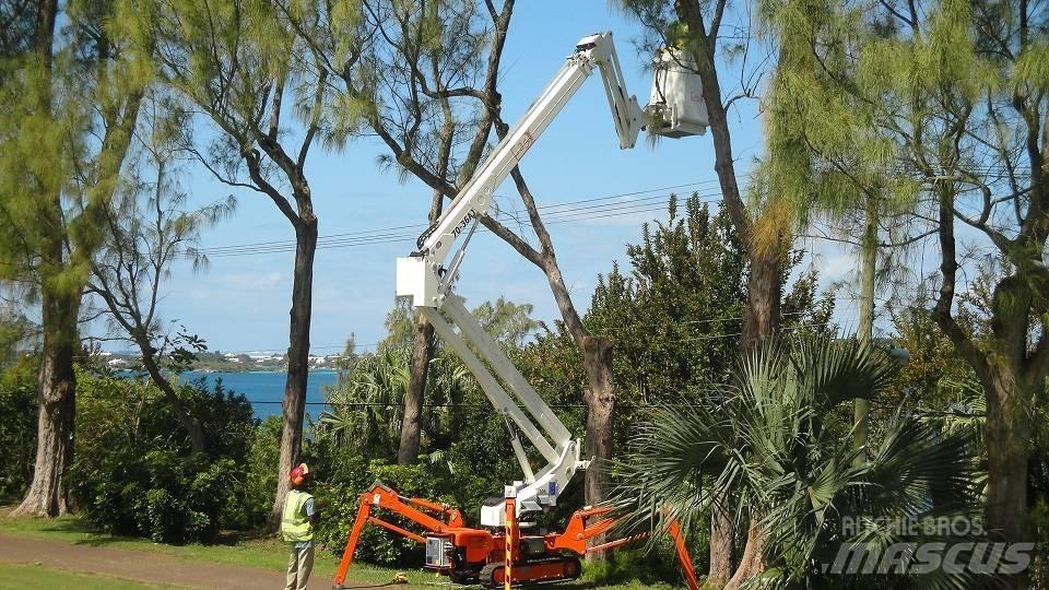 EasyLift R 210 曲臂高空工作平台