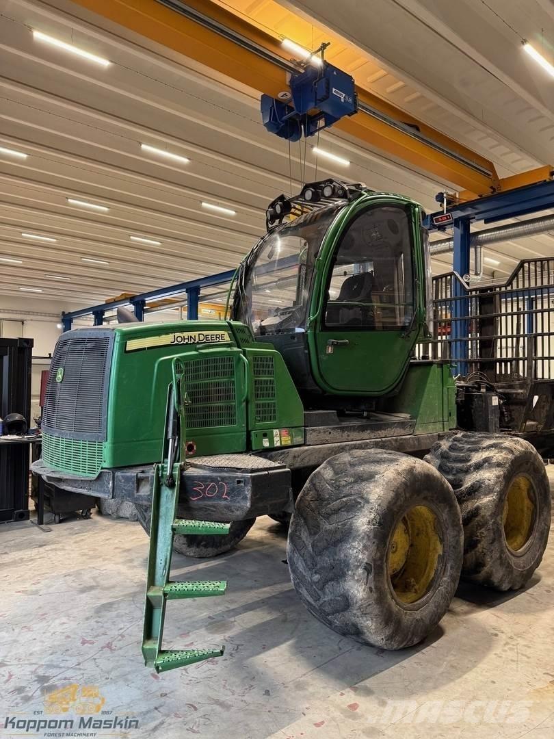 John Deere 1210E 集运机