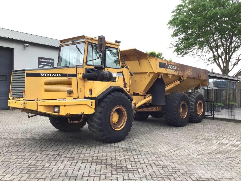 Volvo A 25 C 铰接式自卸车