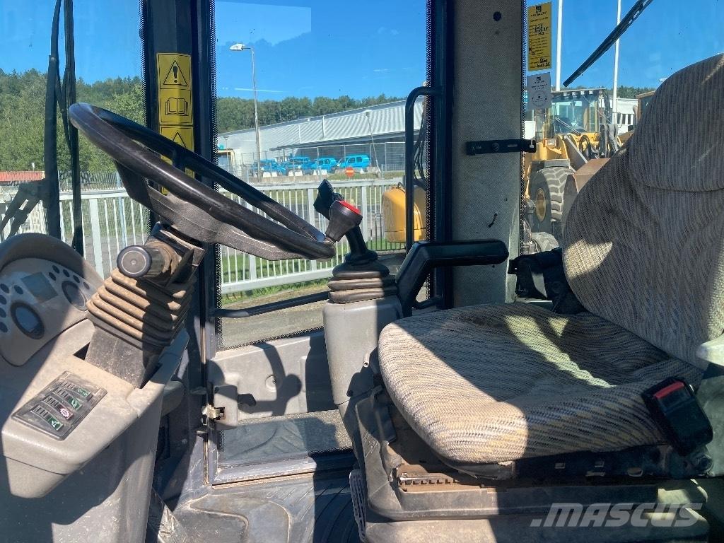 Terex TL 80 轮式装载机