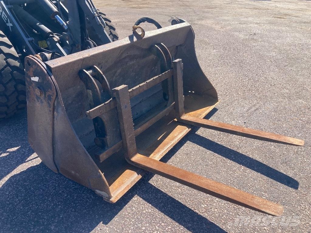 Terex TL 80 轮式装载机