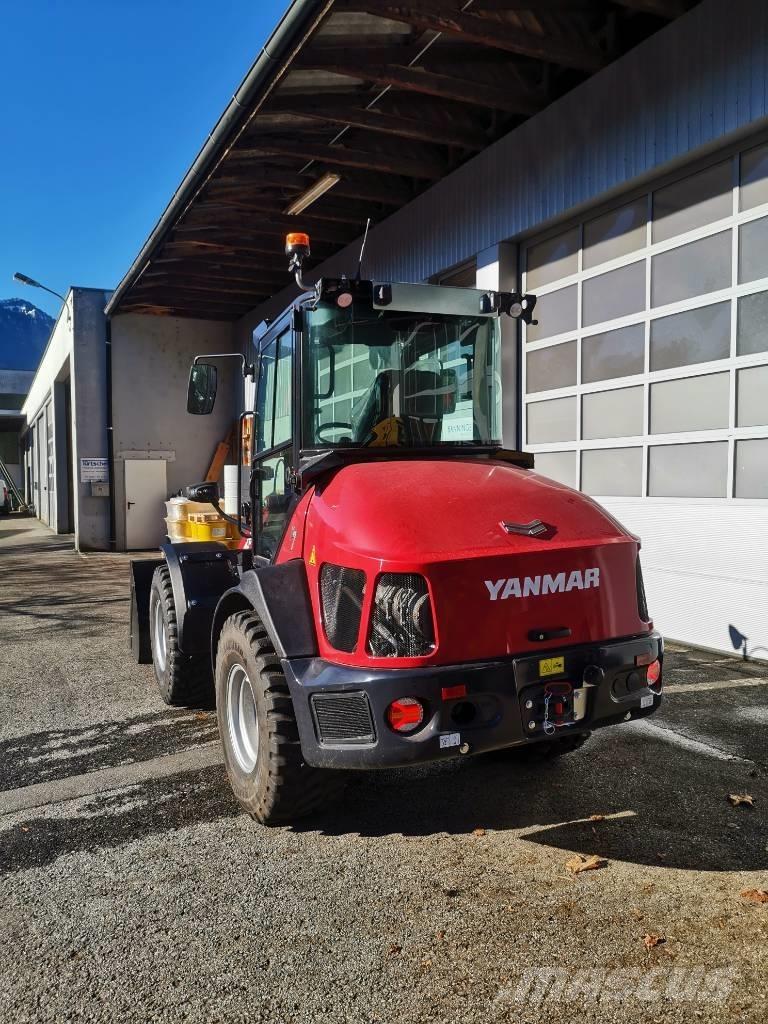 Yanmar V 7 轮式装载机