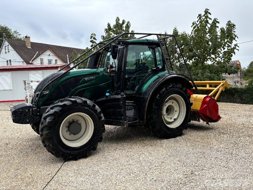 Valtra T 174 拖拉机/农用车