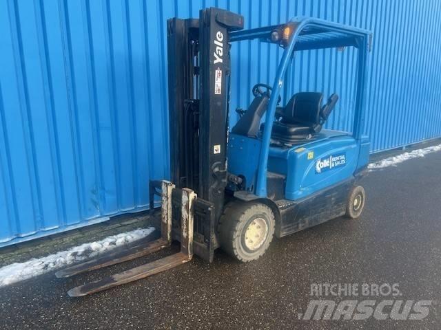 Yale ERP 35 电动叉车