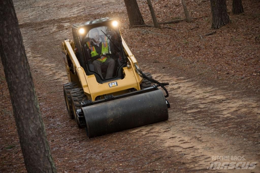 CAT 262 D 滑移装载机