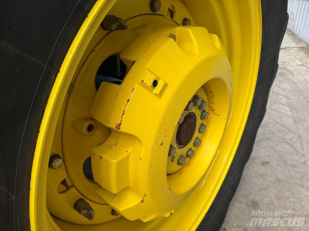 John Deere 8420 拖拉机/农用车