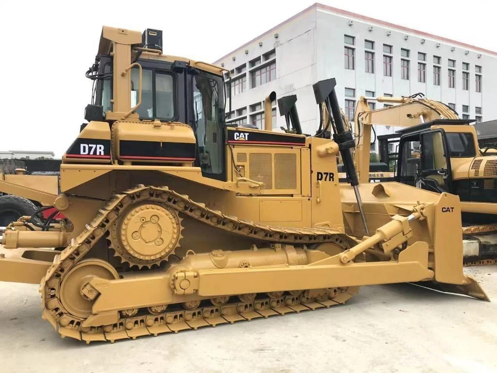 CAT D 7 R 履带式推土机