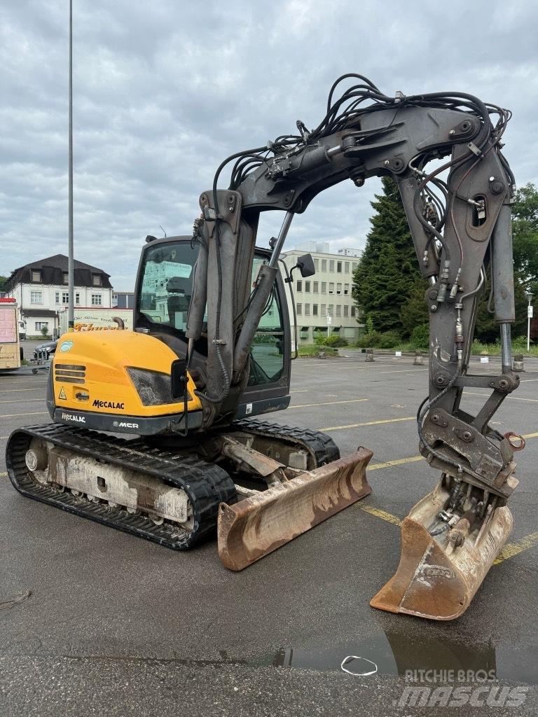 Mecalac 8 M CR 履带挖掘机