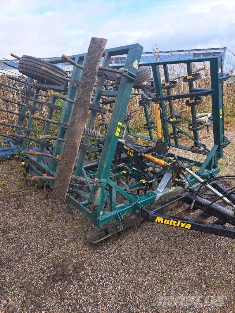 Multiva E50 钉齿耙