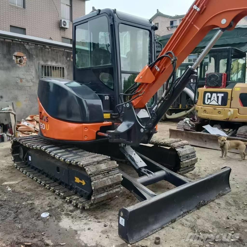 Hitachi ZX 50 U 小型挖掘机