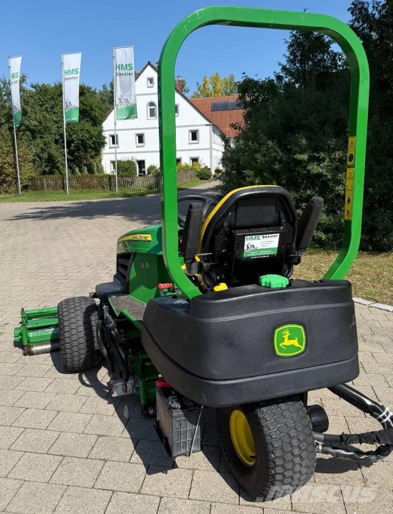John Deere 2653 B 球道割草机