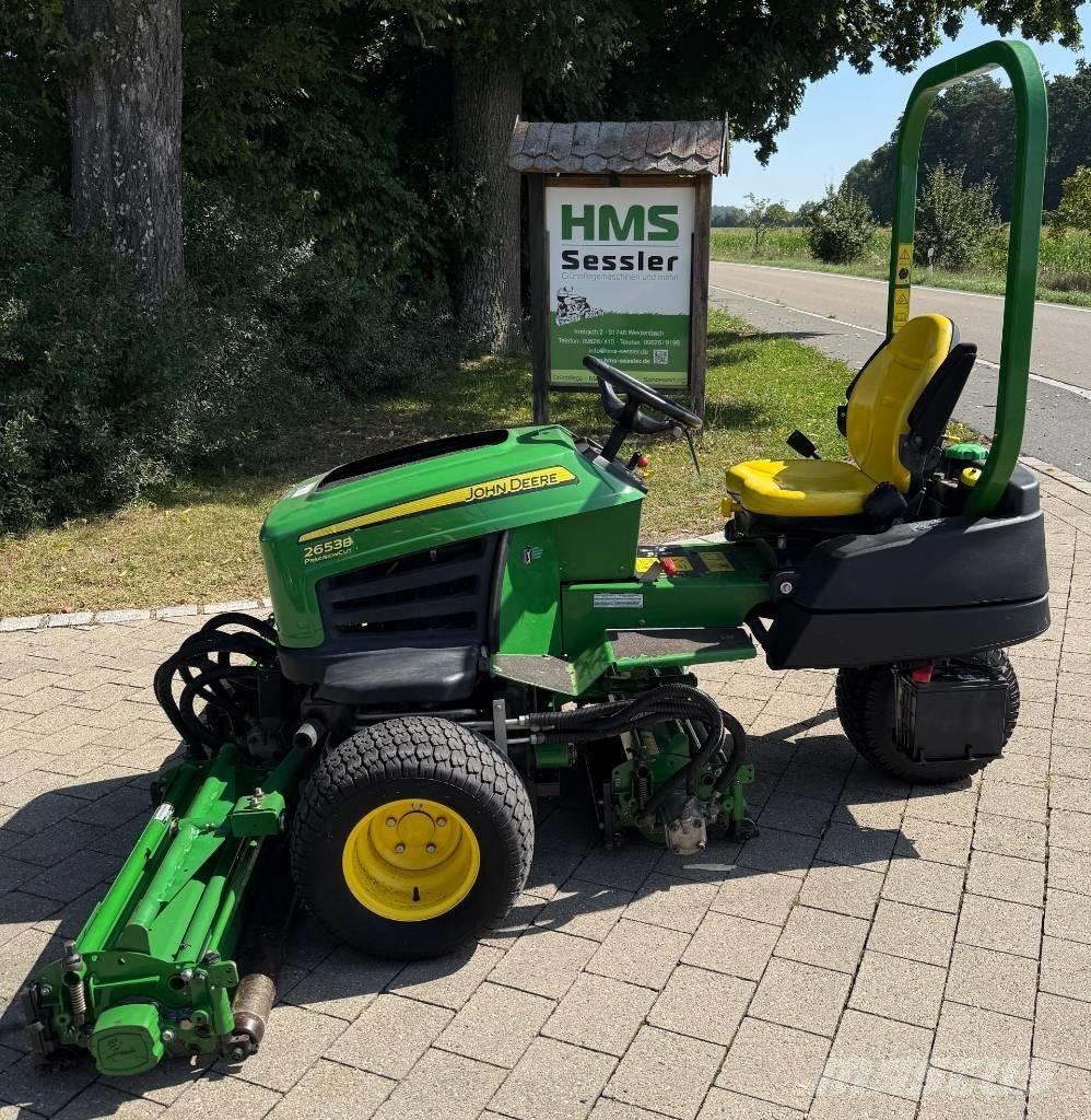 John Deere 2653 B 球道割草机