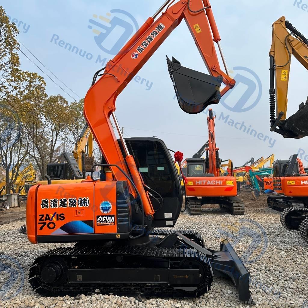 Hitachi ZX70 小型挖掘机