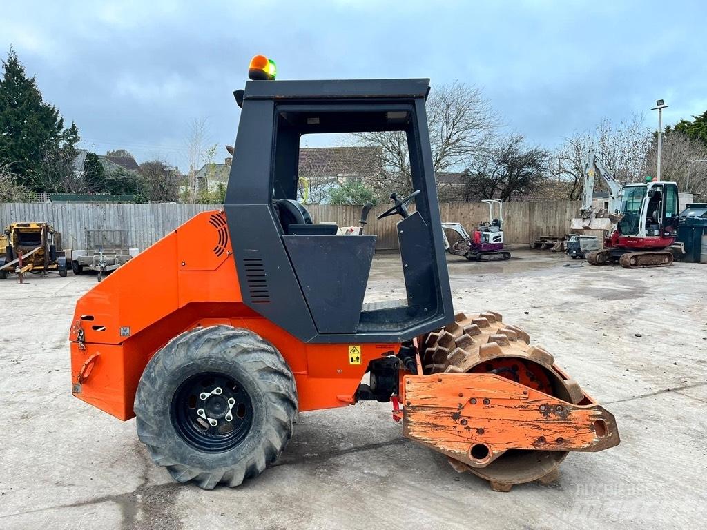 Ammann ASC 30 单轮压路机