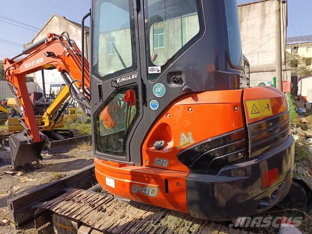 Kubota U 40 小型挖掘机