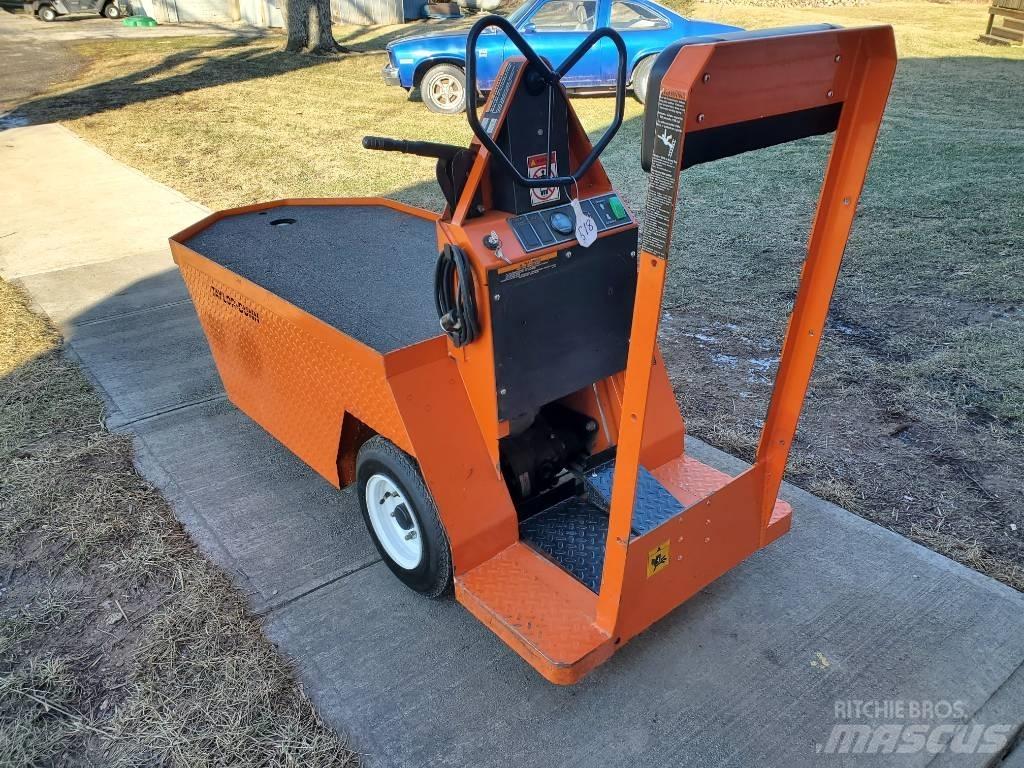 Taylor-Dunn SC100 搬运车