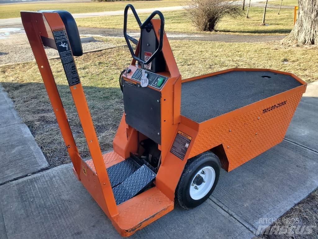 Taylor-Dunn SC100 搬运车
