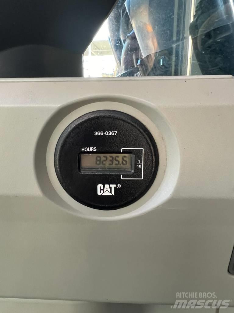 CAT 320 EL 履带挖掘机