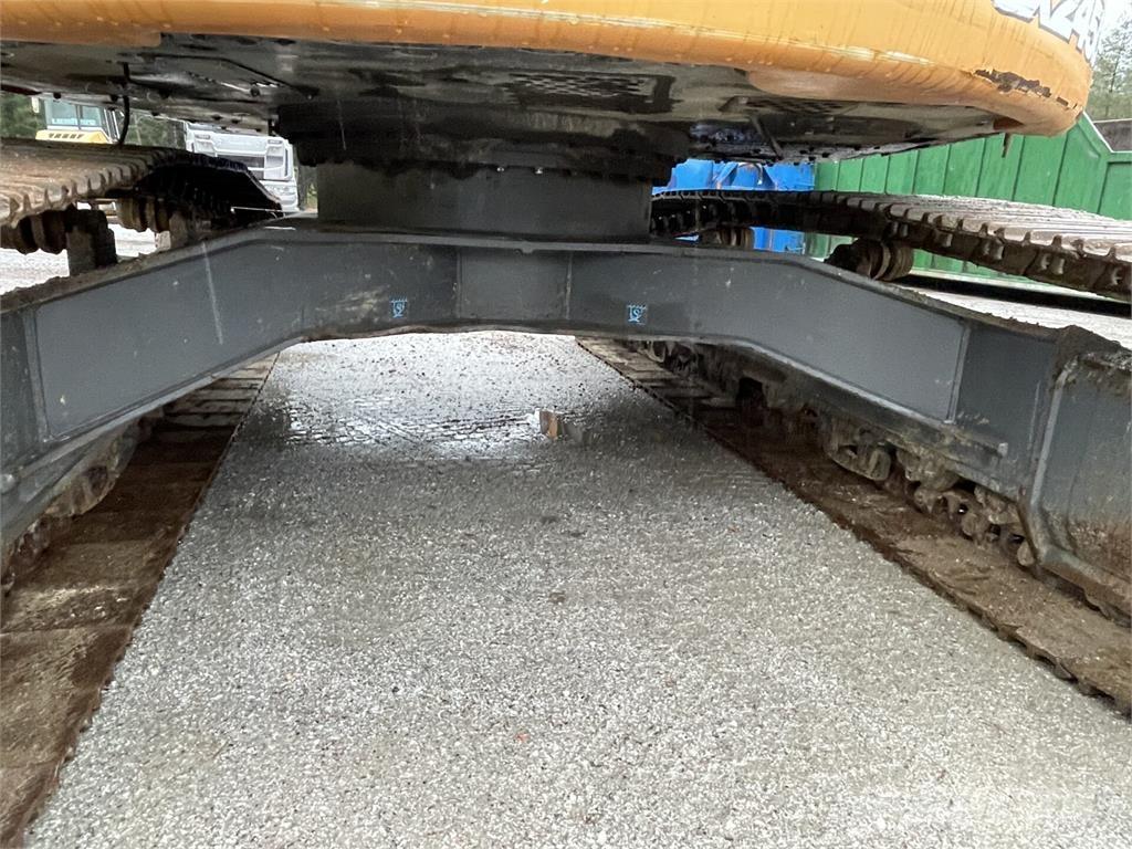 CASE CX 245D SR 履带挖掘机