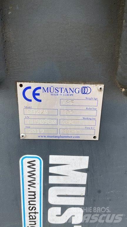 Mustang SB 200 破碎锤