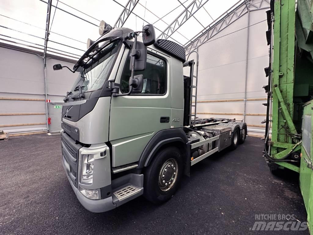 Volvo FM 420 工程吊钩车