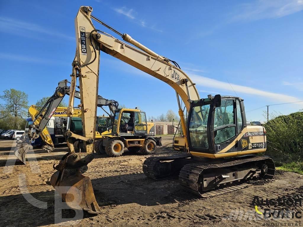 JCB JS 130 履带挖掘机
