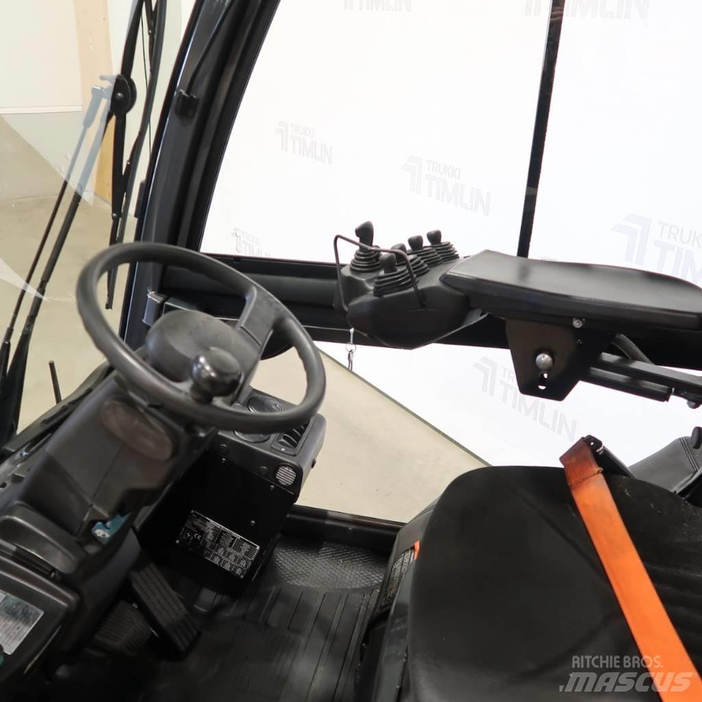 Toyota 02-8FDJF35 柴油叉车
