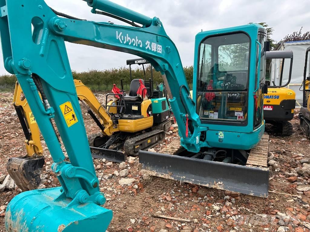 Kubota U 35 小型挖掘机