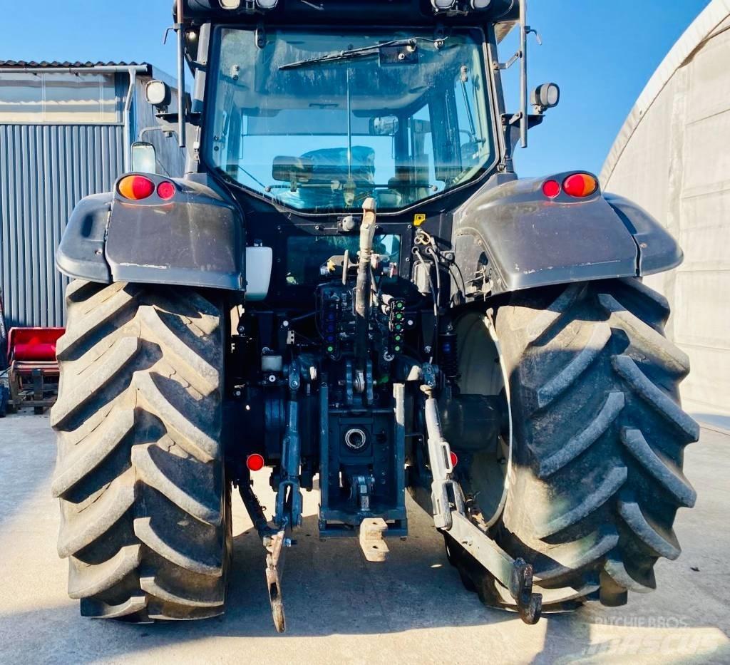 Valtra T 203 拖拉机/农用车