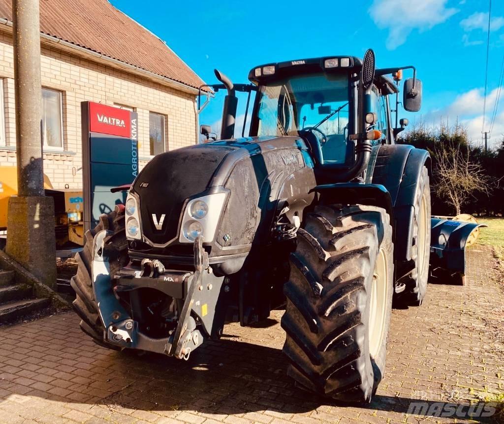 Valtra T 203 拖拉机/农用车