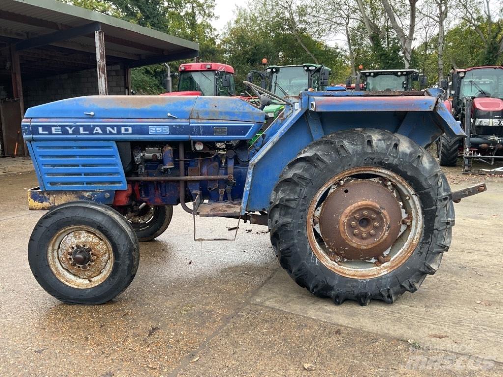 Leyland 253 拖拉机/农用车