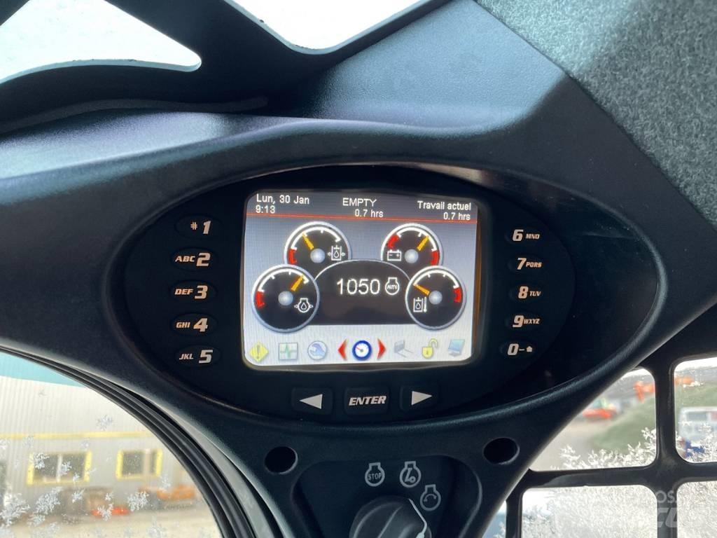 Bobcat T 450 滑移装载机