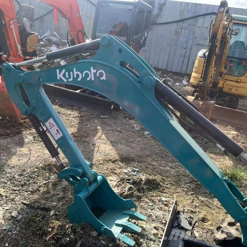 Kubota U 17 小型挖掘机