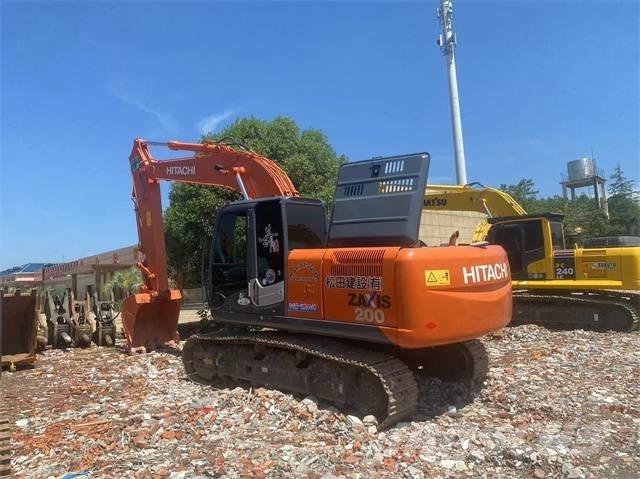 Hitachi ZX200-3G 履带挖掘机