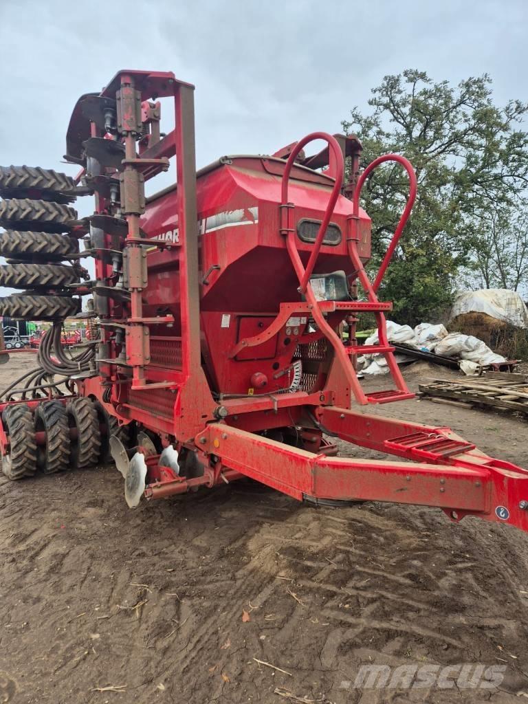 Horsch Pronto 6 DC 多功能条播机