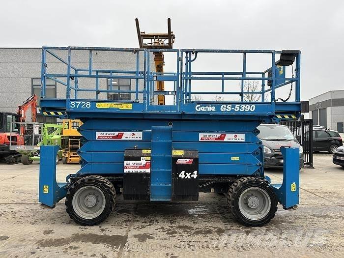 Genie GS5390 RT 剪叉式升降机