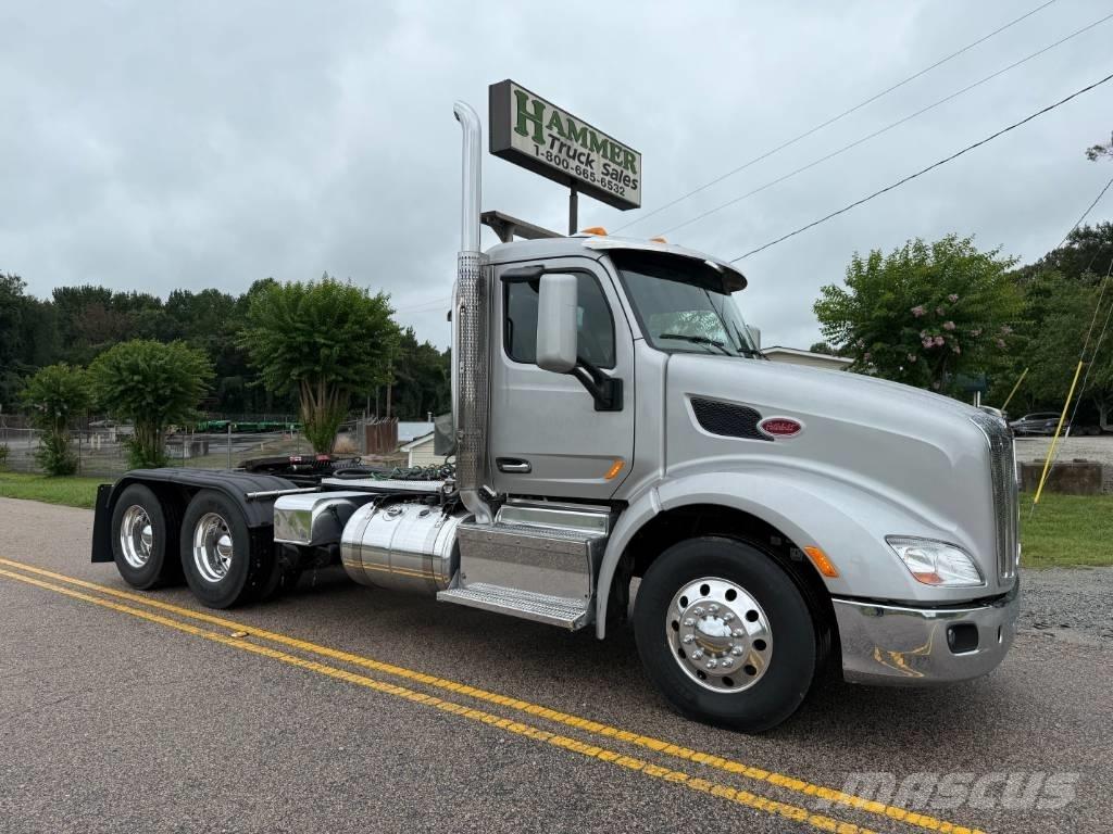 Peterbilt 579 牵引车