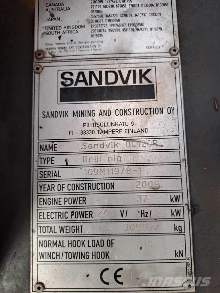 Sandvik DC 121R 钻孔机