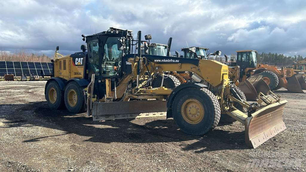 CAT 140 M 平地机/推土机