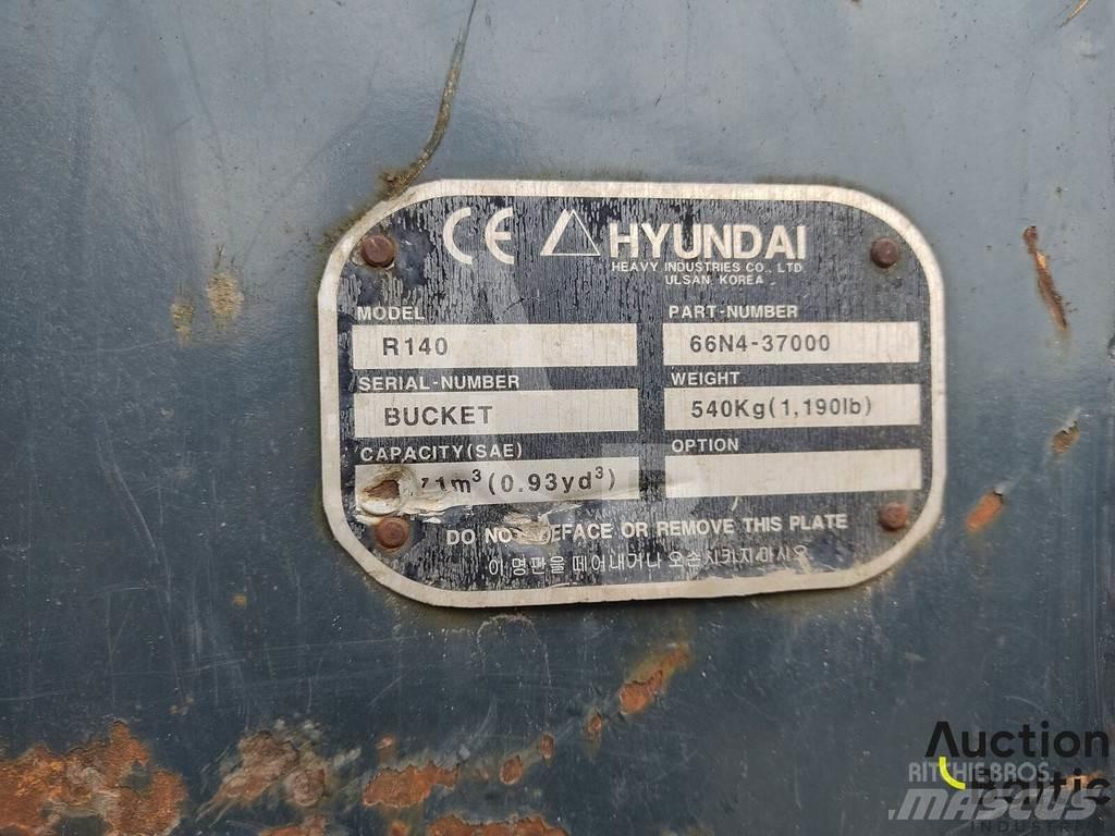Komatsu PW160-7 轮式挖掘机